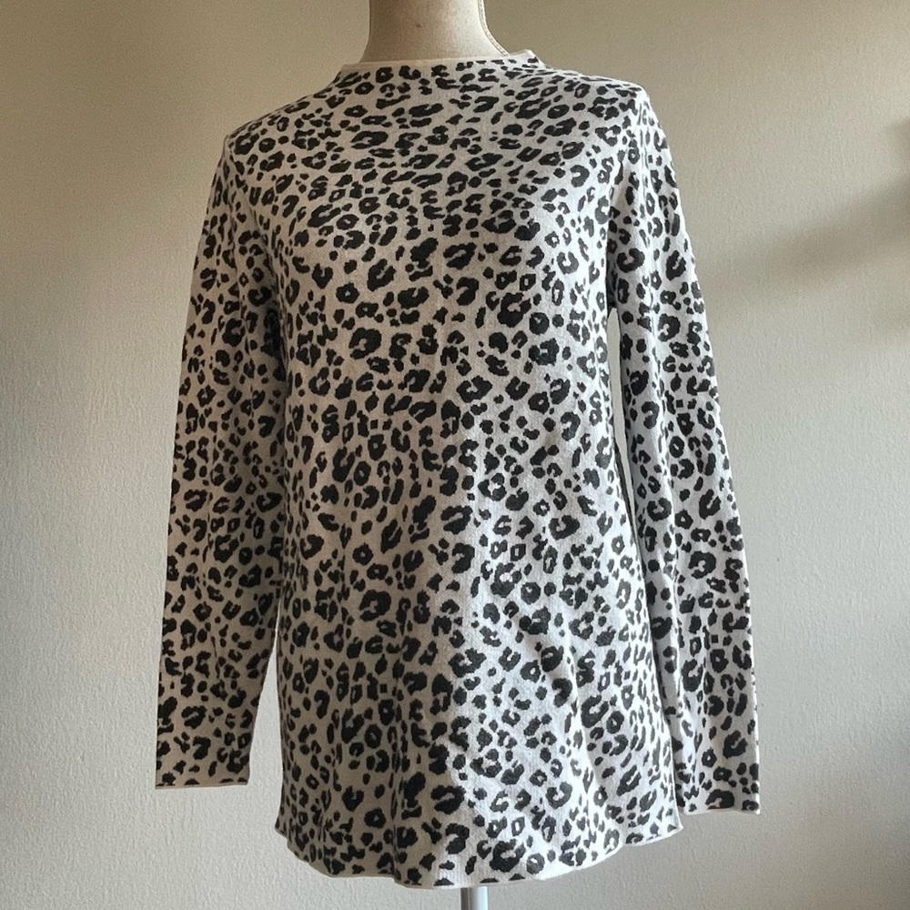Leopard sweater
